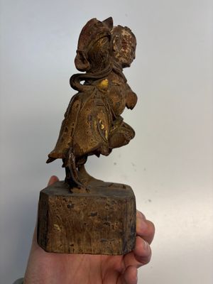 Eight Chinese carved wooden sculptures with traces of polychromy and gilding, 19th C. — photo 34
