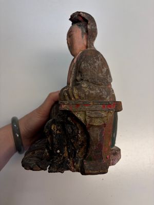 Eight Chinese carved wooden sculptures with traces of polychromy and gilding, 19th C. — photo 38