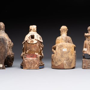 Eight Chinese carved wooden sculptures with traces of polychromy and gilding, 19th C. — photo 10