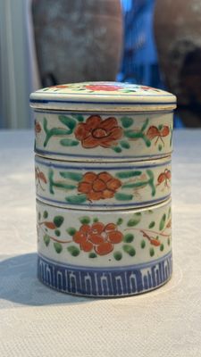 Eight Chinese famille rose and verte wares, 19/20th C. — 照片 70