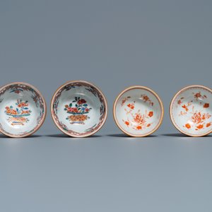 Eight Chinese famille rose, blue and white and iron-red capucin-ground cups and saucers, Kangxi/Qianlong — 照片 12