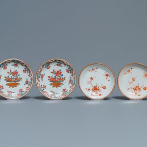 Eight Chinese famille rose, blue and white and iron-red capucin-ground cups and saucers, Kangxi/Qianlong — 照片 4