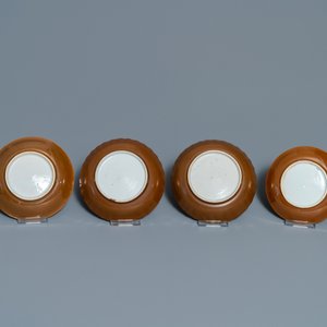 Eight Chinese famille rose, blue and white and iron-red capucin-ground cups and saucers, Kangxi/Qianlong — photo 3