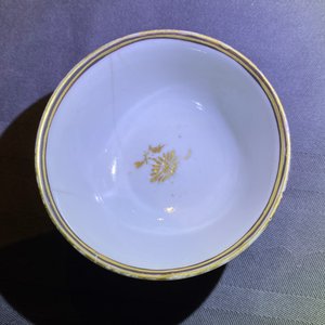 Eight Chinese famille rose cups and saucers, Yongzheng/Qianlong — 照片 45