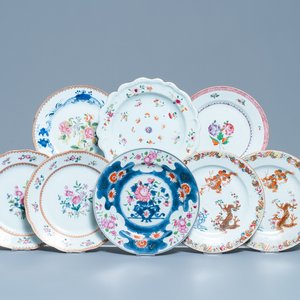 Eight Chinese famille rose plates, Qianlong — 照片 1
