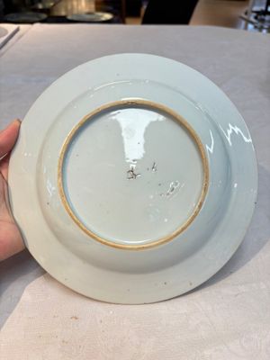 Eight Chinese famille rose plates with birds, Yongzheng/Qianlong — photo 16