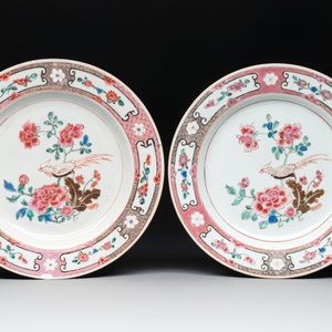 Eight Chinese famille rose plates with birds, Yongzheng/Qianlong — photo 6