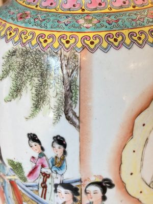 Eight Chinese famille rose vases, Qianlong and Jing De Zhen 景德鎮 marks, 20th C. — photo 82