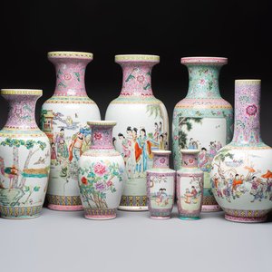 Eight Chinese famille rose vases, Qianlong and Jing De Zhen 景德鎮 marks, 20th C. — photo 1