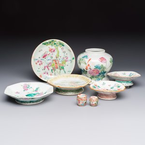 Eight Chinese famille rose wares, 19/20th C. — photo 2