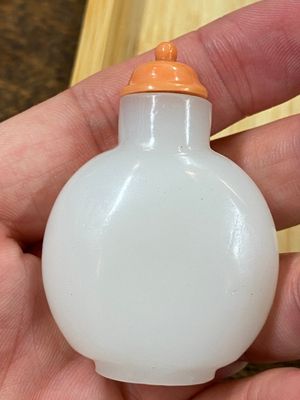 Eight Chinese glass snuff bottles, 19/20th C. — 照片 15