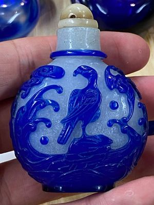 Eight Chinese glass snuff bottles, 19/20th C. — 照片 39