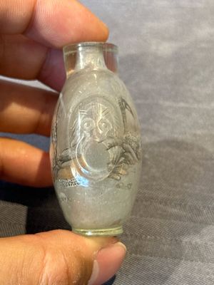 Eight Chinese inside-painted glass snuff bottles, signed Tang Zichuan 湯子川 and Ye Zhongzhi 葉仲芝, 20th C. — foto 15