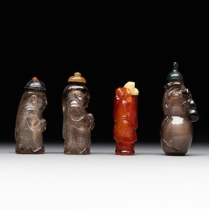 Eight Chinese jade, glass, agate and smoky quartz snuff bottles, 19/20th C. — foto 3