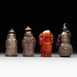 Eight Chinese jade, glass, agate and smoky quartz snuff bottles, 19/20th C. — foto 4