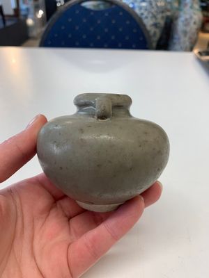 Eight Chinese Longquan celadon jarlets with floral design, Song/Yuan — photo 14