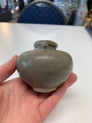 Eight Chinese Longquan celadon jarlets with floral design, Song/Yuan — photo 16