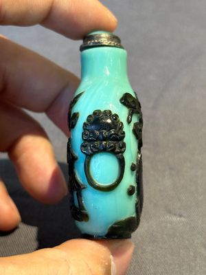 Eight Chinese Peking glass snuff bottles, Qianlong mark, 19/20th C. — photo 62