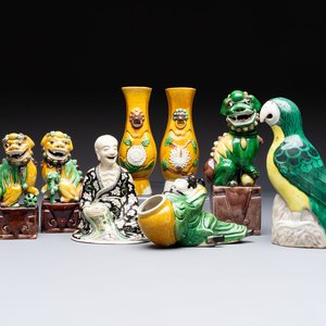 Eight Chinese sancai-glazed wares, 19th C. — photo 1