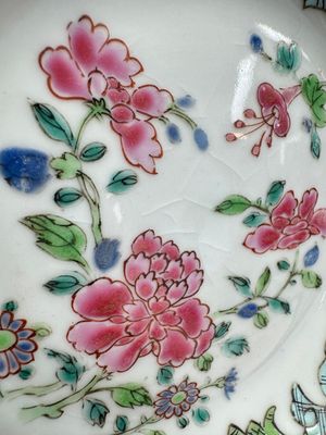Eight sets of Chinese famille rose cups and saucers with floral design, Qianlong — photo 59