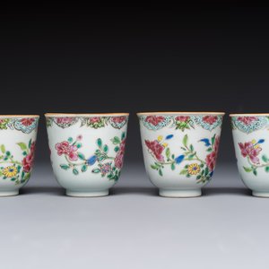 Eight sets of Chinese famille rose cups and saucers with floral design, Qianlong — photo 11