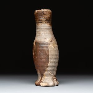 Eight stoneware jugs and mugs, and a glazed pottery vessel, Germany and The Netherlands, 16/17th C. — photo 17