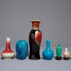 Eight various Chinese monochrome vases, 18/19th C. — 照片 5