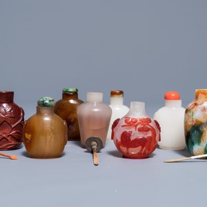 Eight various glass snuff bottles, 19/20th C. — photo 14