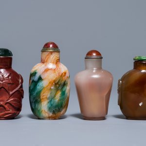 Eight various glass snuff bottles, 19/20th C. — photo 4