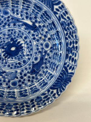 Eleven Chinese blue and white 'crab and fish' cups and saucers, Kangxi mark, Guangxu — photo 16