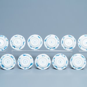 Eleven Chinese blue and white lobed cups and saucers, Kangxi — photo 3