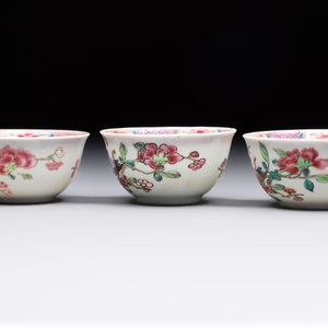 Eleven Chinese famille rose cups and nine saucers, Yongzheng/Qianlong — foto 20