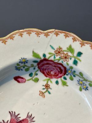 Eleven Chinese famille rose plates and dishes with fine floral design, Qianlong — 照片 10