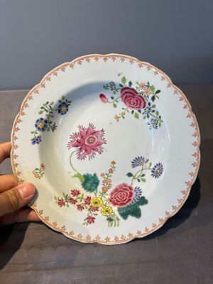 Eleven Chinese famille rose plates and dishes with fine floral design, Qianlong — 照片 16