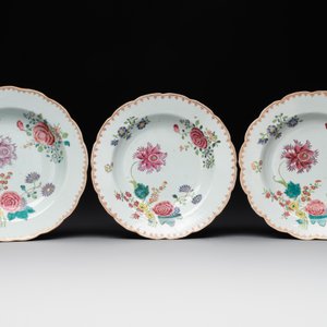 Eleven Chinese famille rose plates and dishes with fine floral design, Qianlong — 照片 10