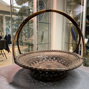 Eleven Japanese bamboo ikebana baskets including three signed examples, Meiji/Showa, 19/20th C. — 照片 31
