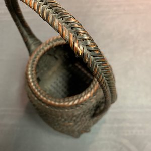 Eleven Japanese bamboo ikebana baskets including three signed examples, Meiji/Showa, 19/20th C. — 照片 7