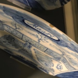 Elf blauwwitte Delftse borden uit de serie van de maanden, 19e eeuw — foto 7