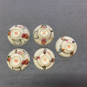 Elf Chinese famille rose 'Wu Shuang Pu' schotels en zes koppen, overwegend Daoguang merk en periode — foto 35