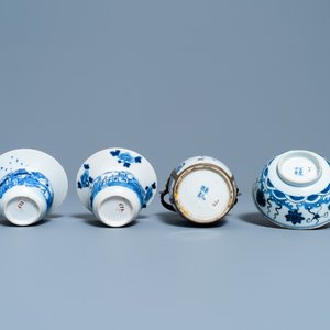 Elf stukken Chinees blauw-wit 'Bleu de Hue' porselein voor de Vietnamese markt, 18/19e eeuw — foto 10