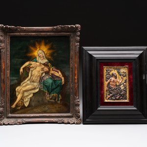 European school: 'Pieta', oil on copper, and a polychromed bronze relief of St. Marc, 16/17th C. — 照片 1