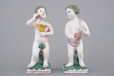 Faïence de Bruxelles, deux figures allégoriques des saisons, 18/19ème