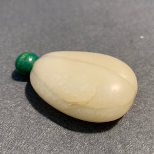 Fifteen Chinese snuff bottles in jade, agate, malachite and other hardstones, 18/20th C. — 照片 25