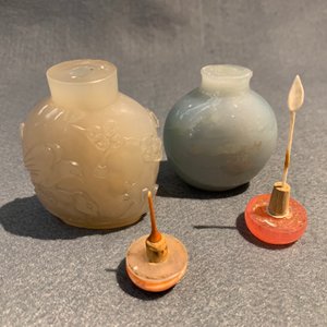 Fifteen Chinese snuff bottles in jade, agate, malachite and other hardstones, 18/20th C. — 照片 27