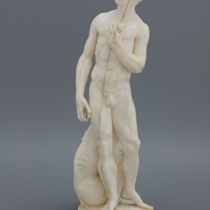 Figure d' Apollon en ivoire sculpté, prob. Italien 17/18e — photo 1