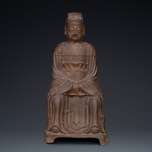 Figure d'un dignitaire en fonte, Chine, daté 1722 — photo 1