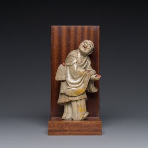 Figure polychrome en pierre stéatite sur socle en bois, Chine, 18ème — photo 1