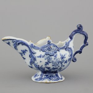 Fijne blauw en witte Delftse sauskom, 18e eeuw — foto 1