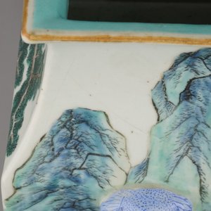 Fijne vierkante vaas in Chinees porselein, famille rose, 19e eeuw — foto 4
