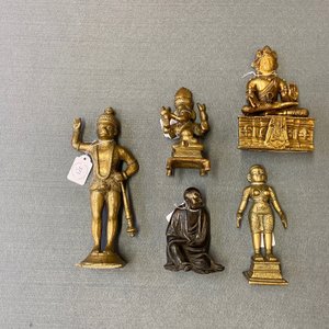 Five bronze figures, India, Japan and Tibet, 19/20th C. — photo 8